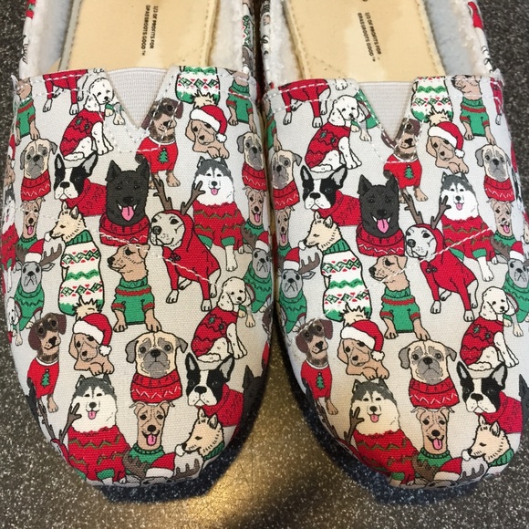 Toms Red and Green Dog Pattern Flats - Picture 14 of 14